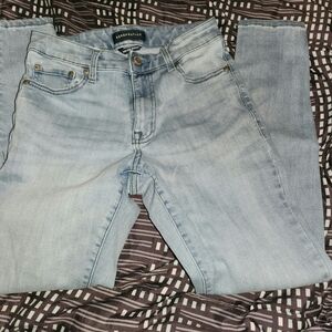 Aeropostale Light Wash Jeans